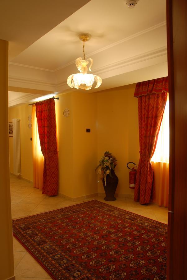 Hotel Duca Di Calabria Serra San Bruno Luaran gambar